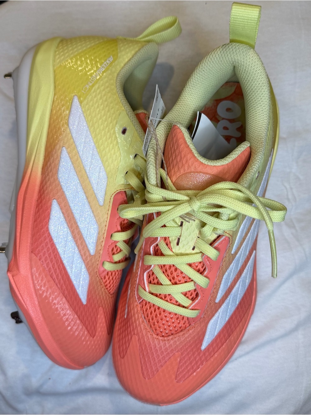 NWT! adidas Adizero women Coral and Yellow Gradient Athletic Cleats Size 7